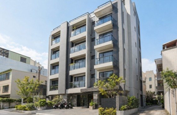 台南華廈電梯住宅外觀